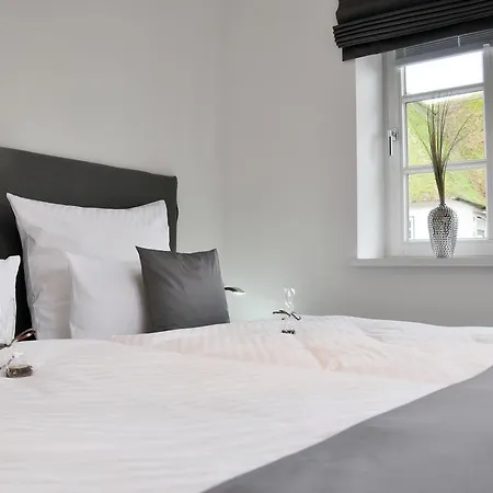 Rackmers Hof - Garni Mit Sauna Hotel Oevenum